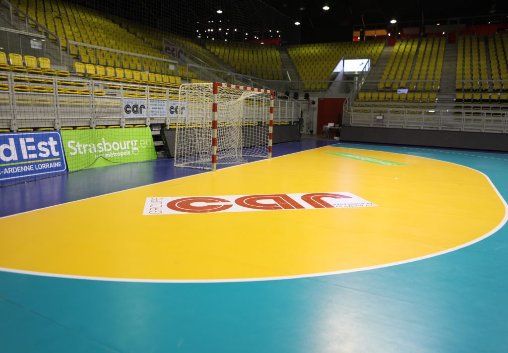 Adhésifs pour sol collé pour un match handball eurotournoi